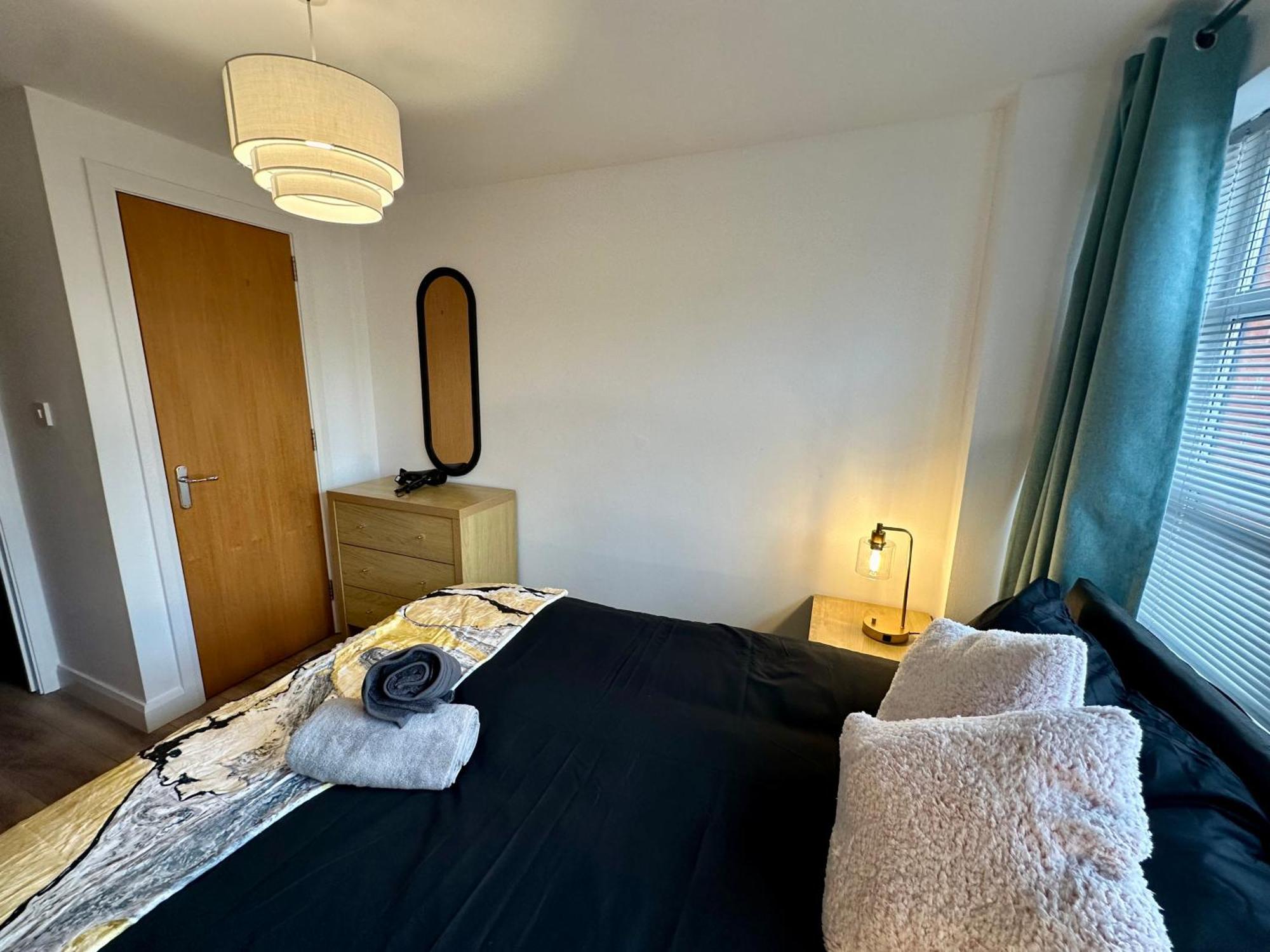 2Br City Side Apartment Белфаст Экстерьер фото